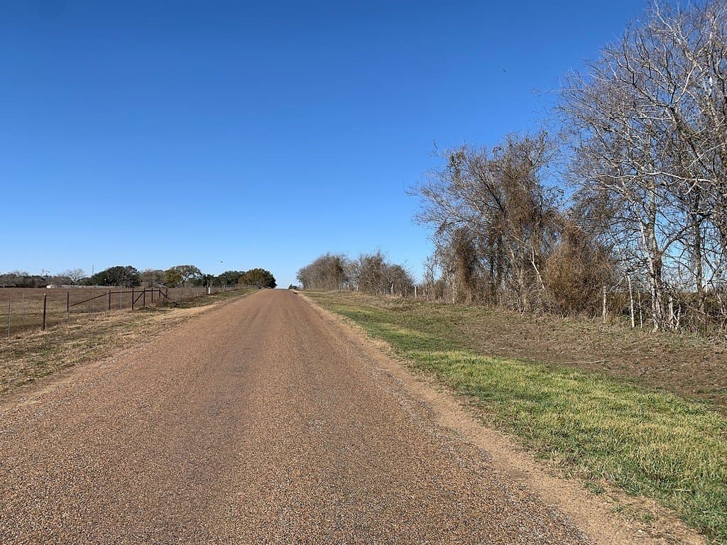 64 acres in Colorado County - photo 22