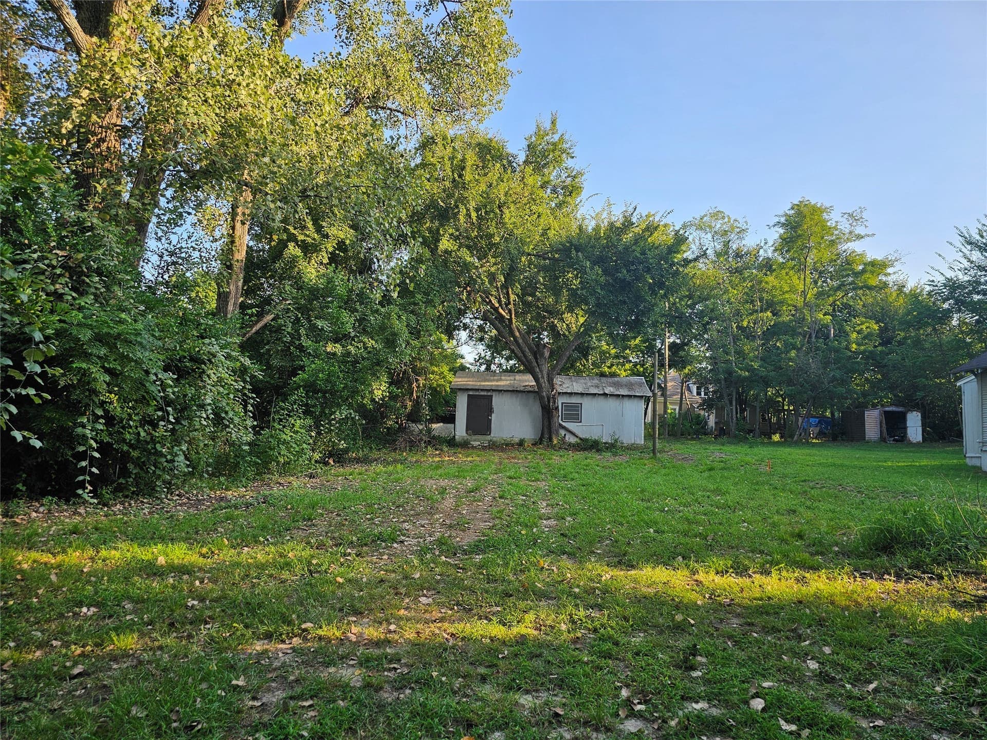 0.16 acres in Freestone County