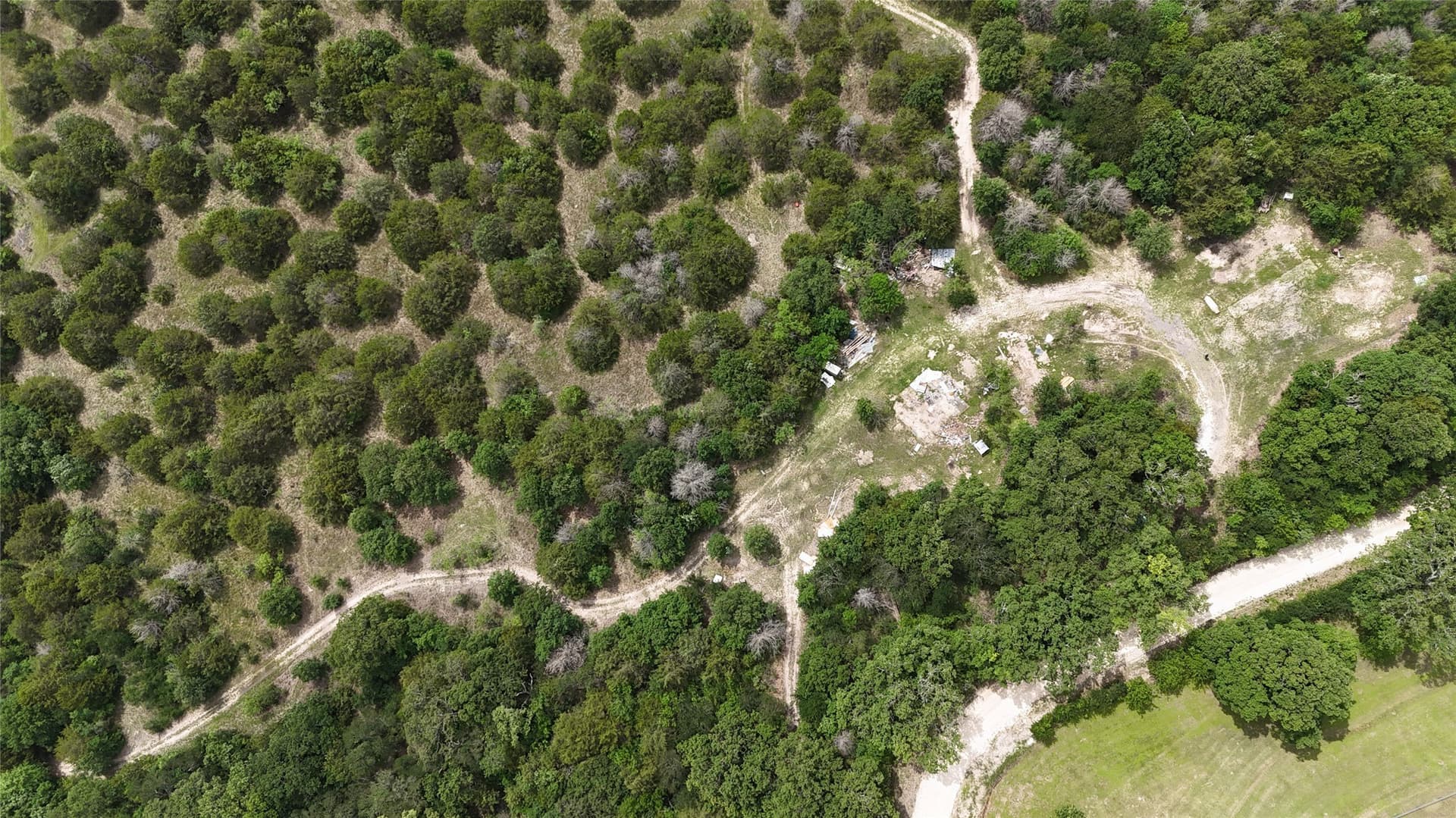 125.43 acres in Navarro County - photo 38