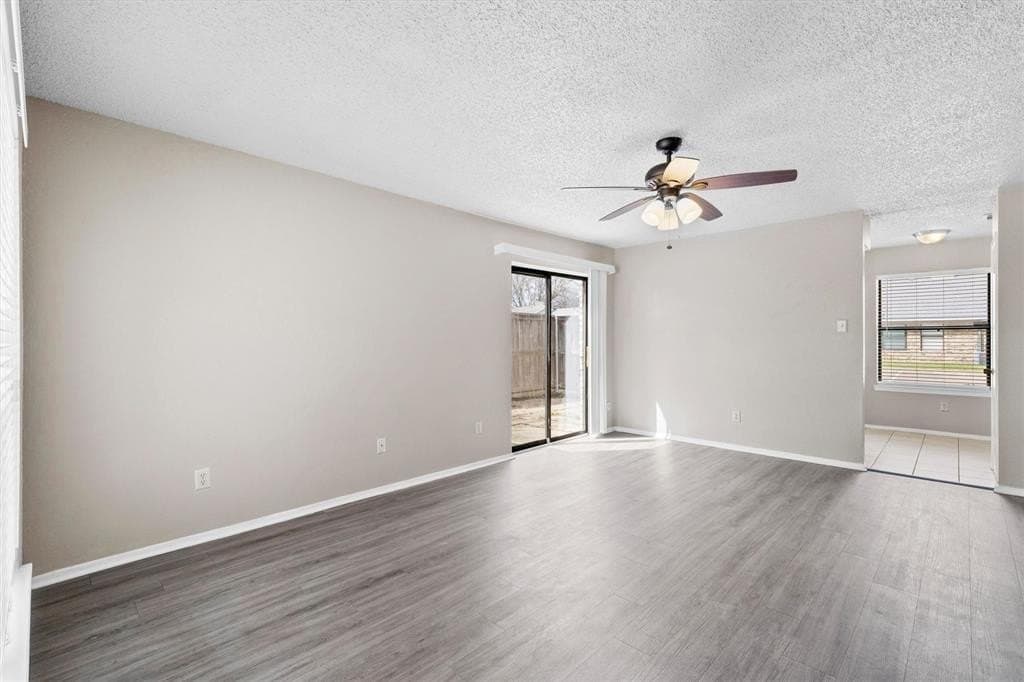 11.74 acres in Dallas County gallery image 4