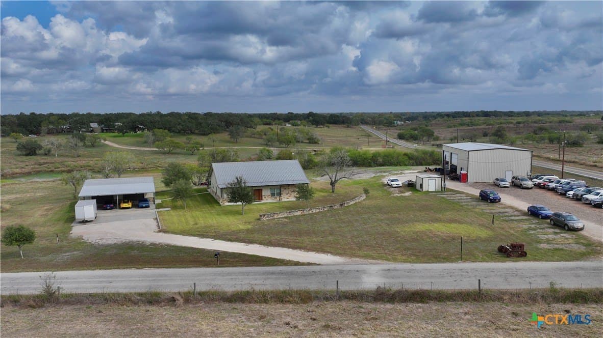 11.22 acres in Victoria County gallery image 2