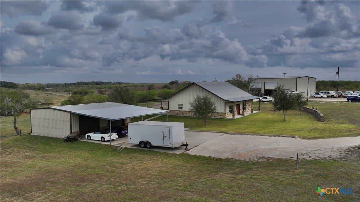 11.22 acres in Victoria County gallery image 4