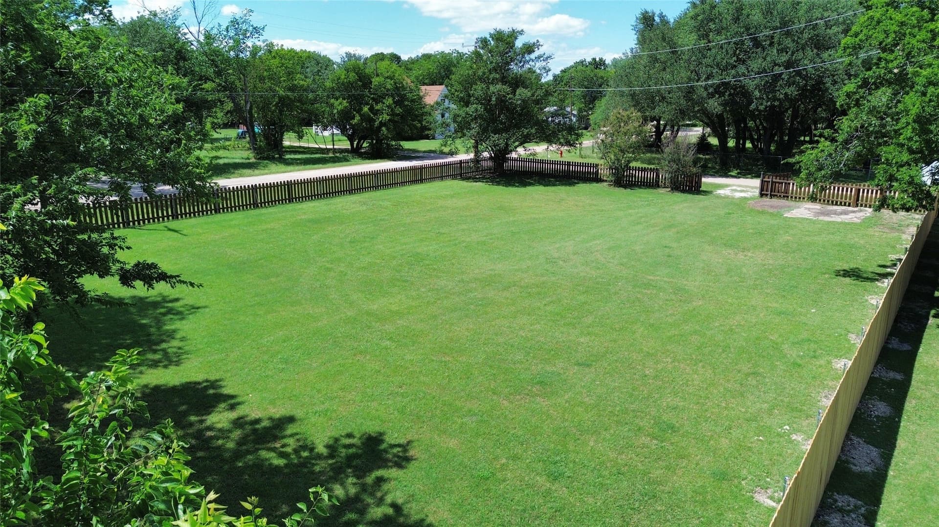 0.15 acres in Ellis County - photo 3
