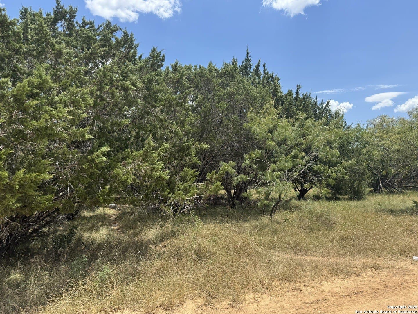 0.09 acres in Bandera County - photo 8