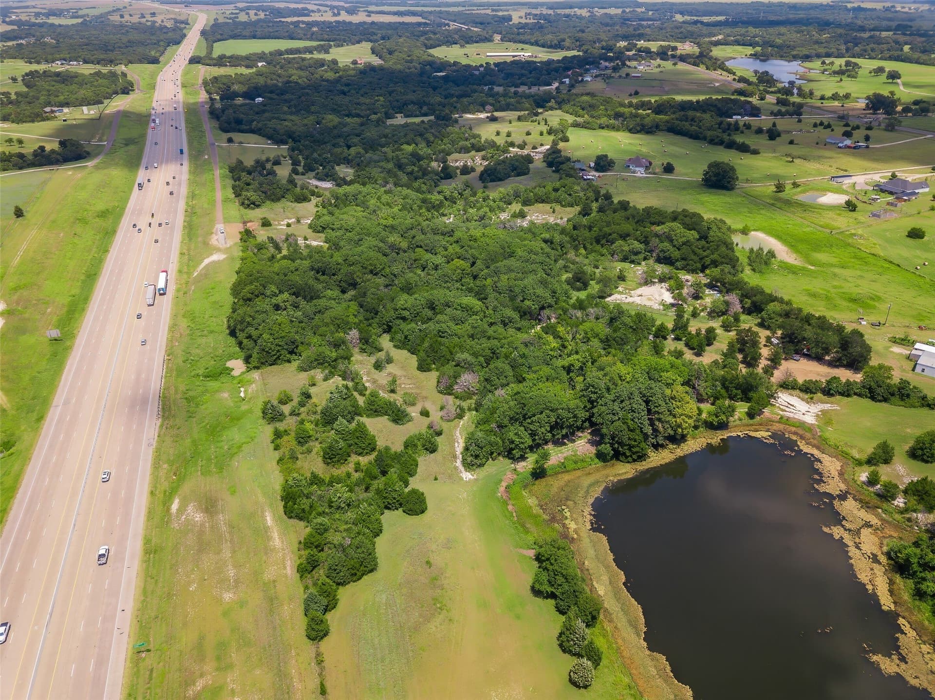 13.51 acres in Ellis County gallery image 2