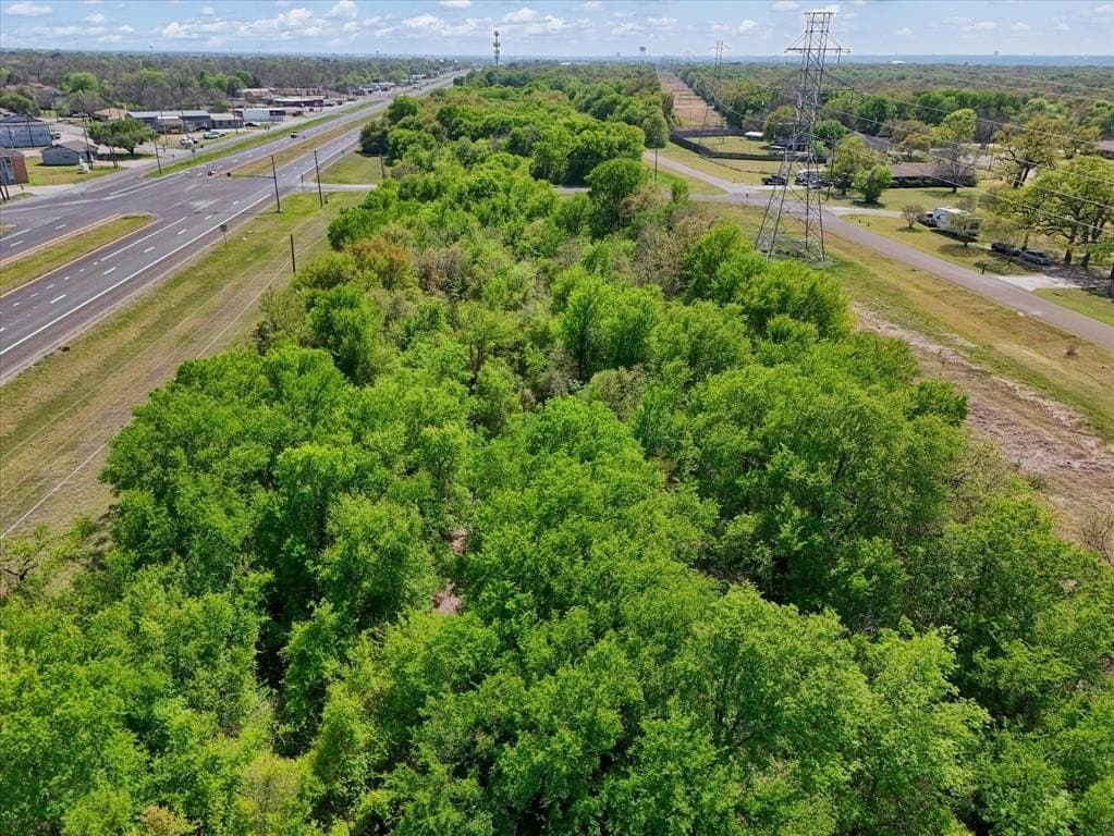 4.5 acres in McLennan County gallery image 3