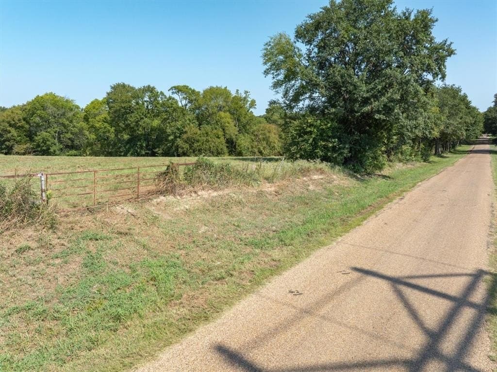 5 acres in Van Zandt County gallery image 3