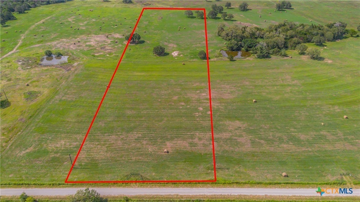 12.09 acres in Bastrop County gallery image 2
