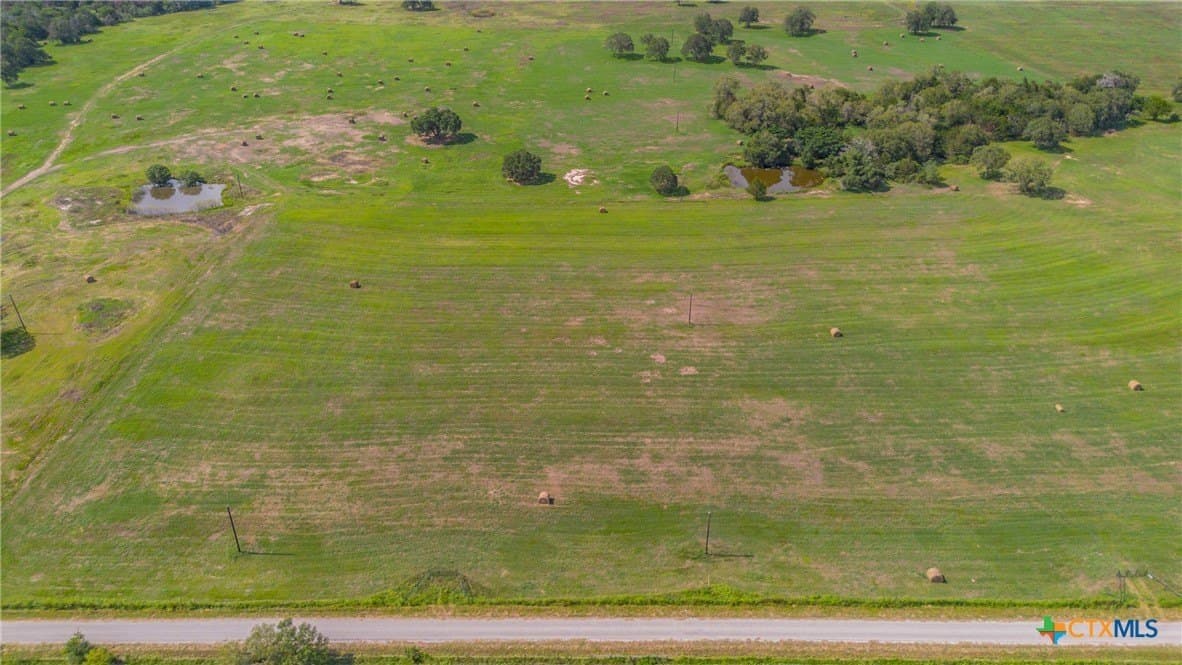 12.09 acres in Bastrop County gallery image 3
