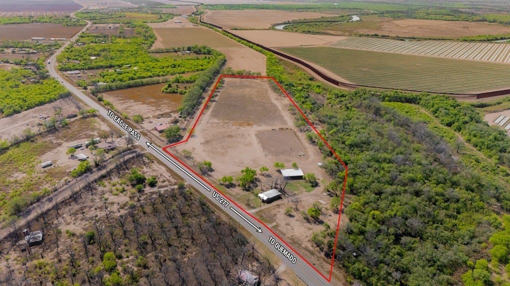 16.05 acres in Maverick County - photo 9