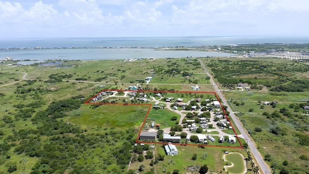 10 acres in Aransas County gallery image 3