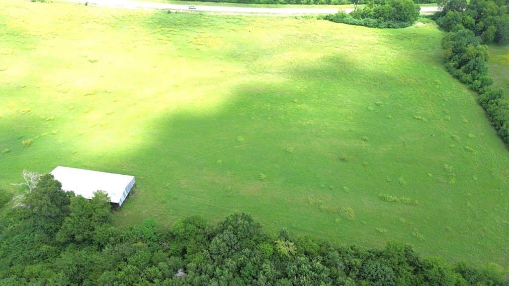 10 acres in Texas County - photo 9