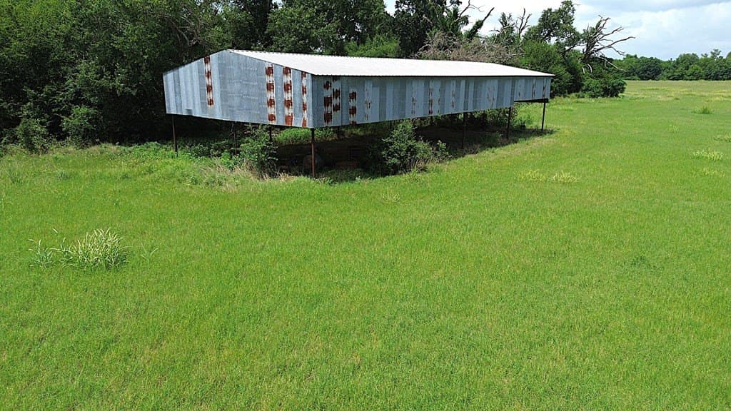 10 acres in Texas County - photo 7
