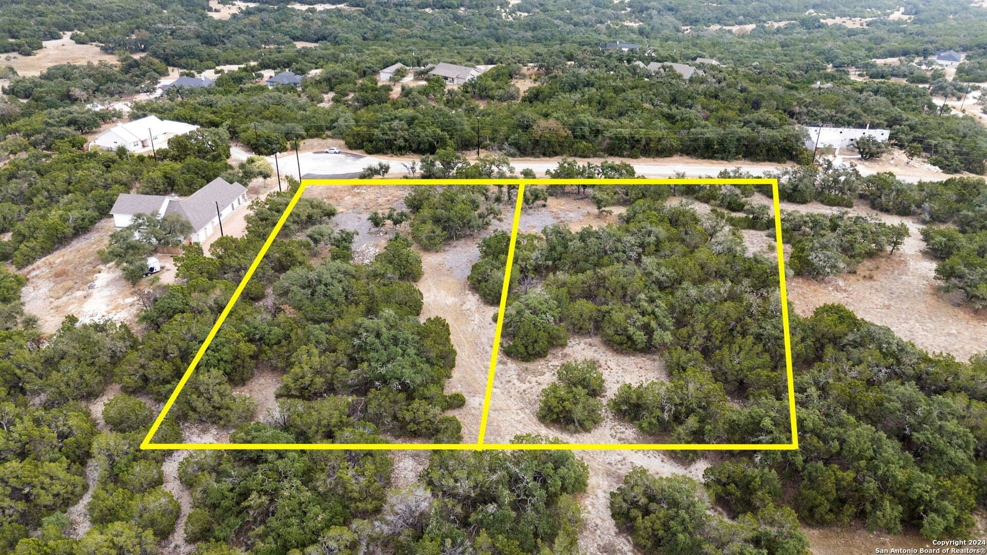1.04 acres in Comal County - photo 3