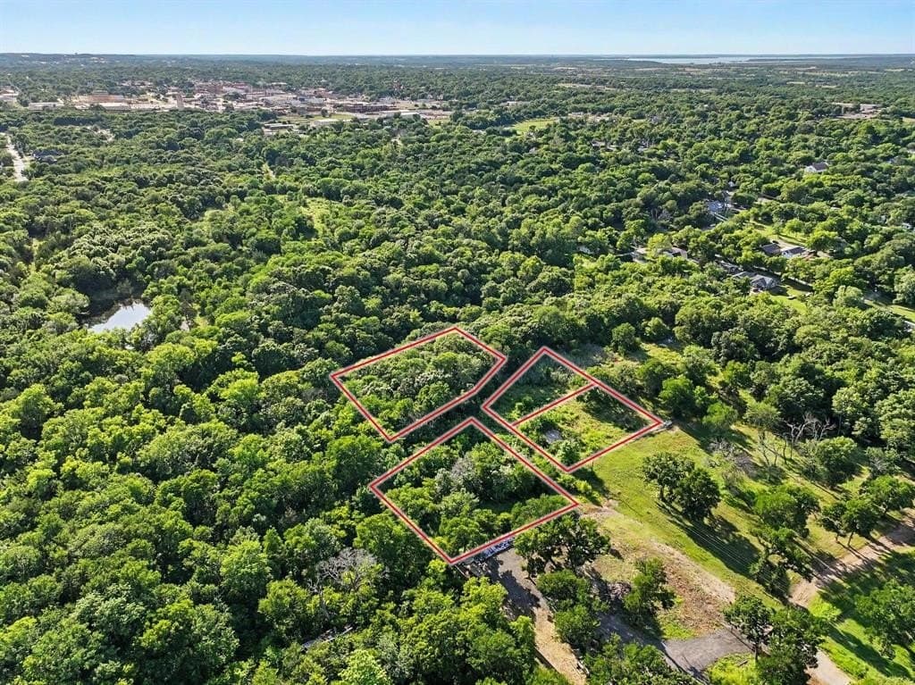 1.7 acres in Grayson County