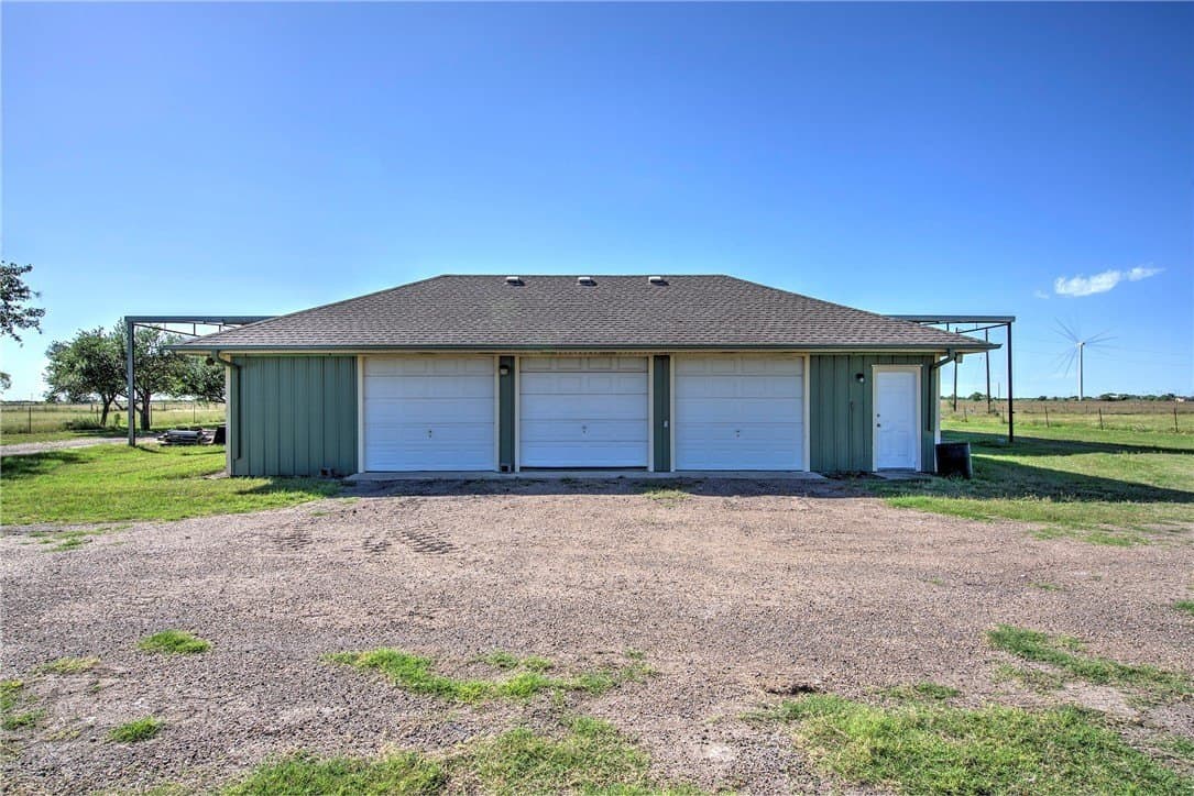 239 acres in San Patricio County - photo 12