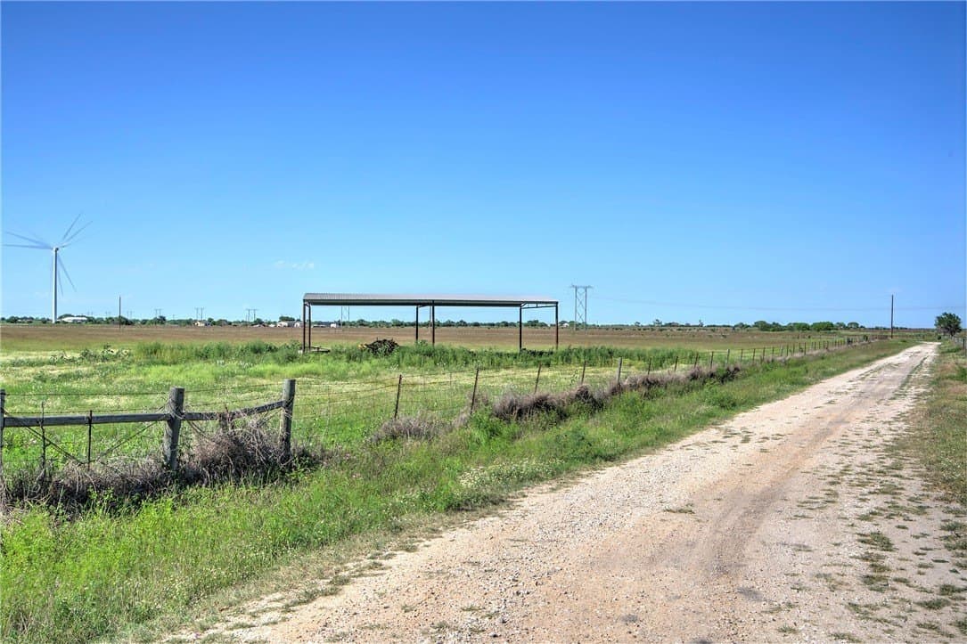 239 acres in San Patricio County - photo 6