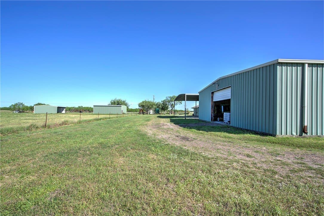 239 acres in San Patricio County - photo 9