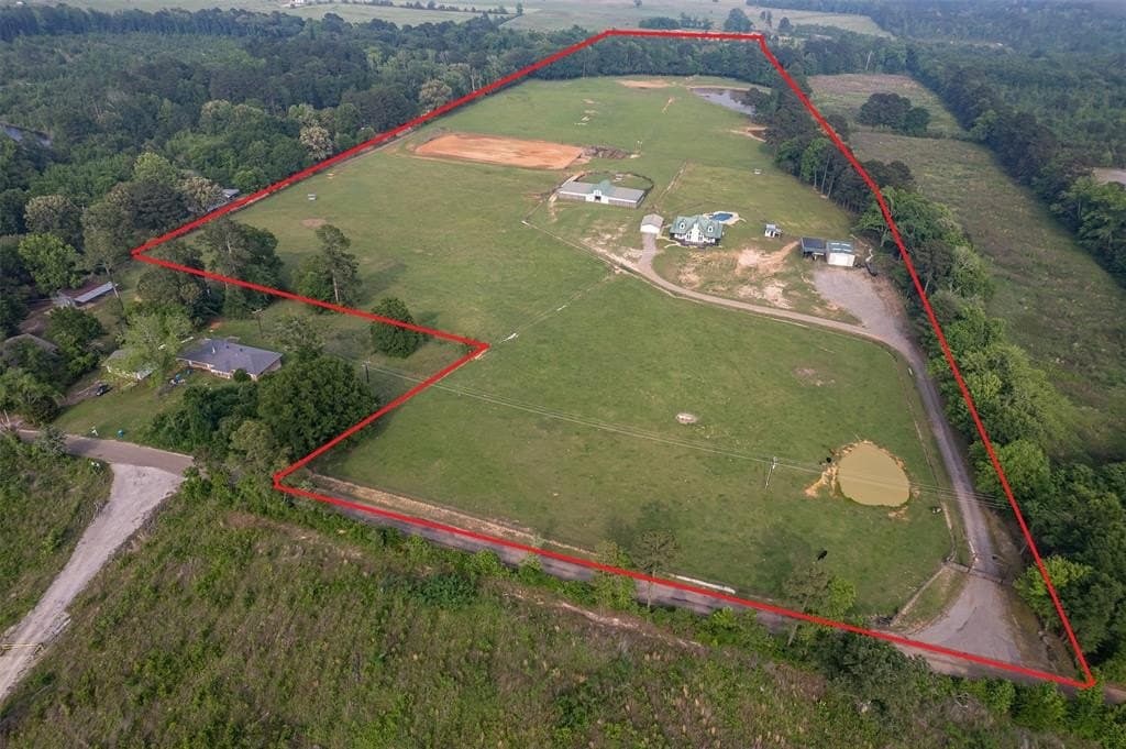 35.56 acres in Smith County featured view