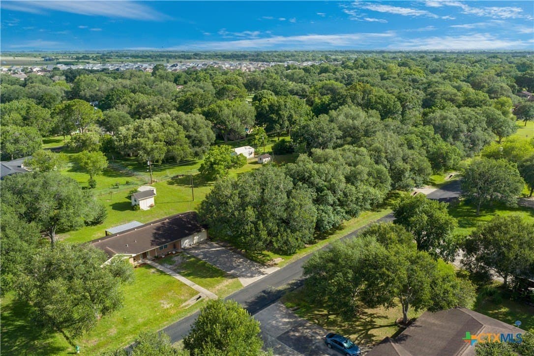 0.55 acres in Victoria County - photo 9