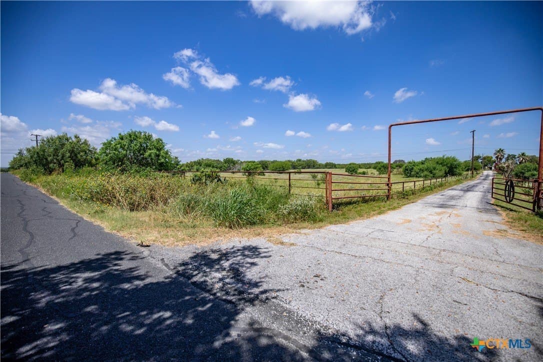 54.36 acres in Bexar County - photo 24