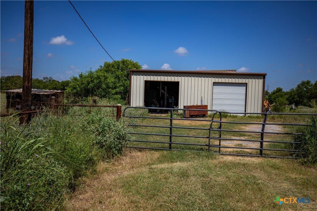 54.36 acres in Bexar County - photo 47