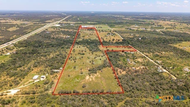 77.2 acres in Guadalupe County - photo 2