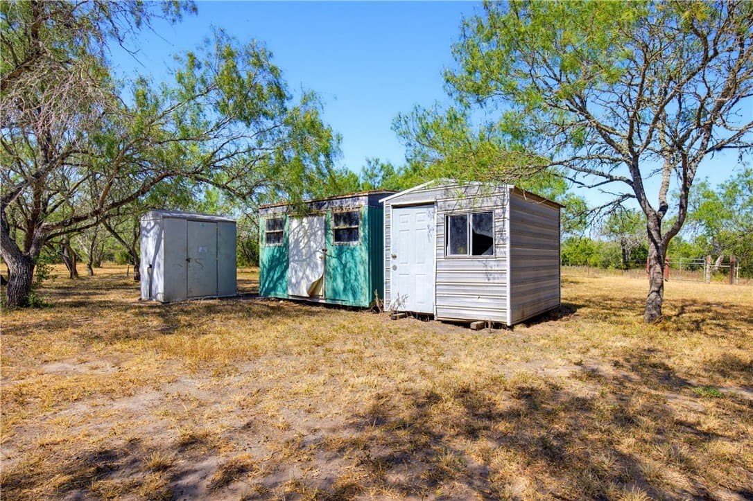61 acres in Live Oak County - photo 12