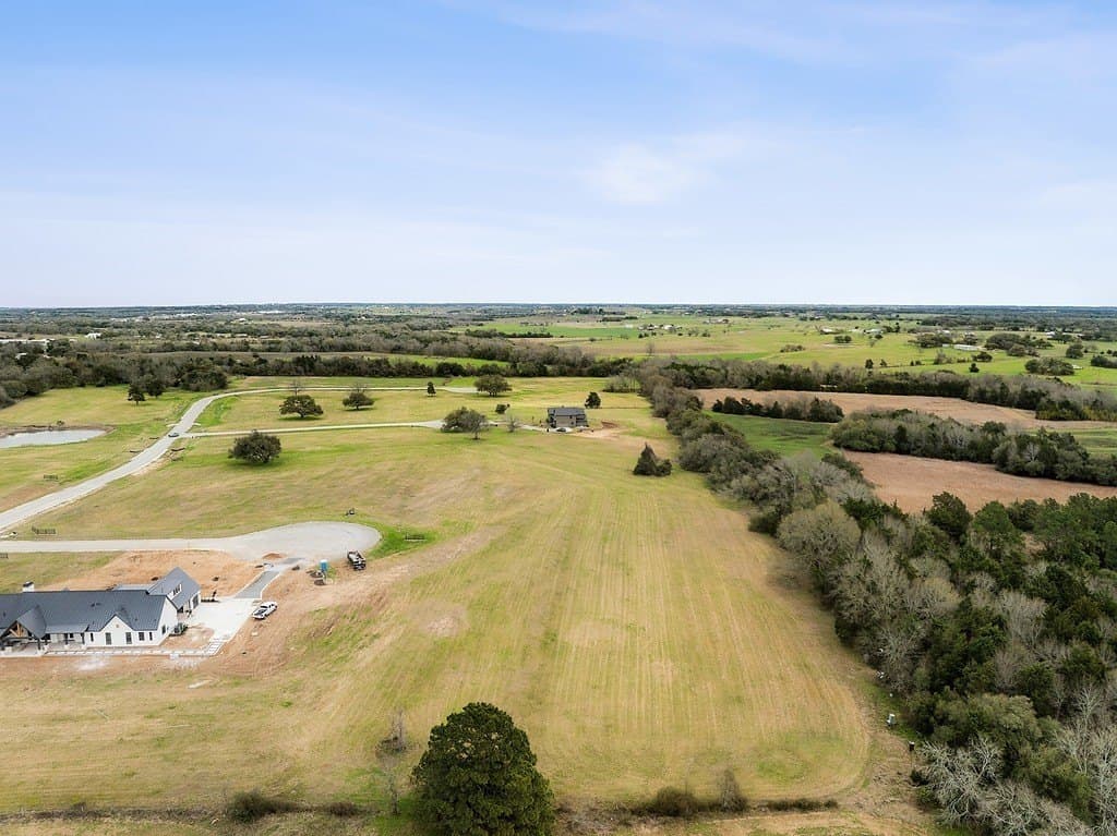 2.24 acres in Fayette County gallery image 4