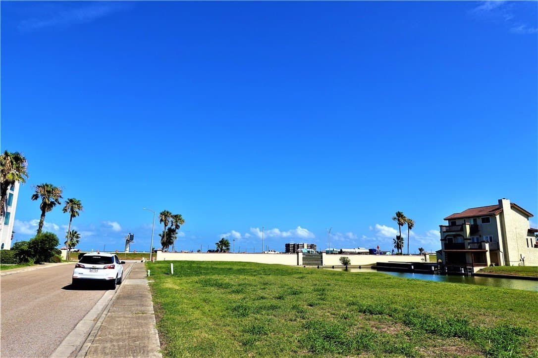 0.08 acres in Nueces County - photo 20