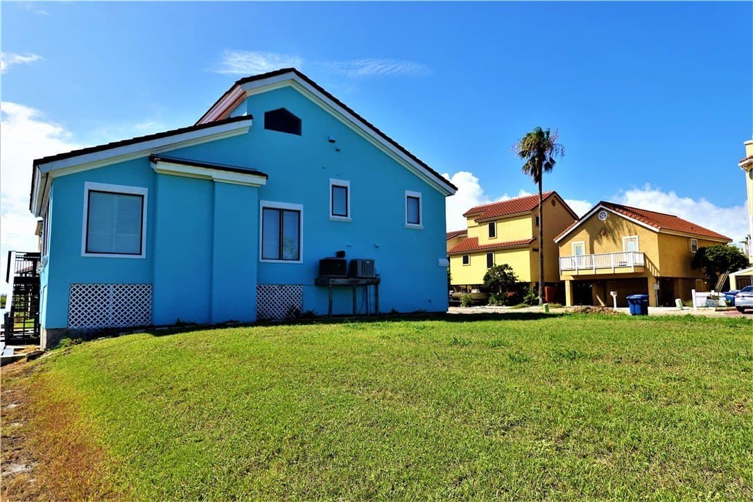 0.08 acres in Nueces County - photo 17