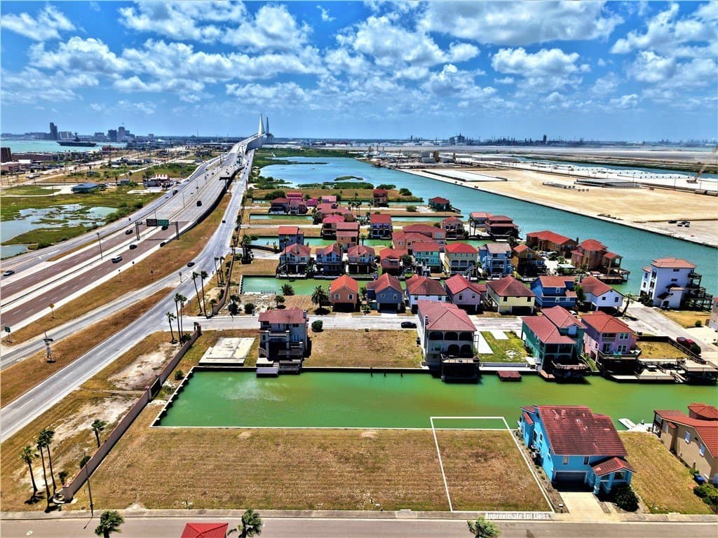 0.08 acres in Nueces County - photo 6