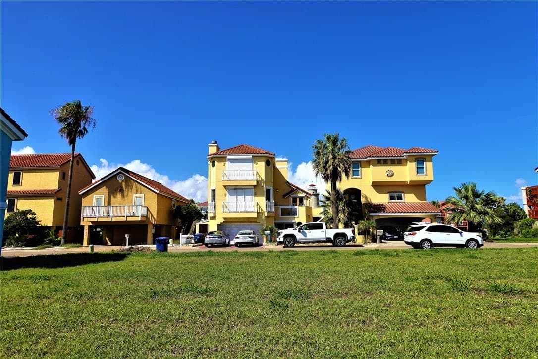 0.08 acres in Nueces County - photo 9
