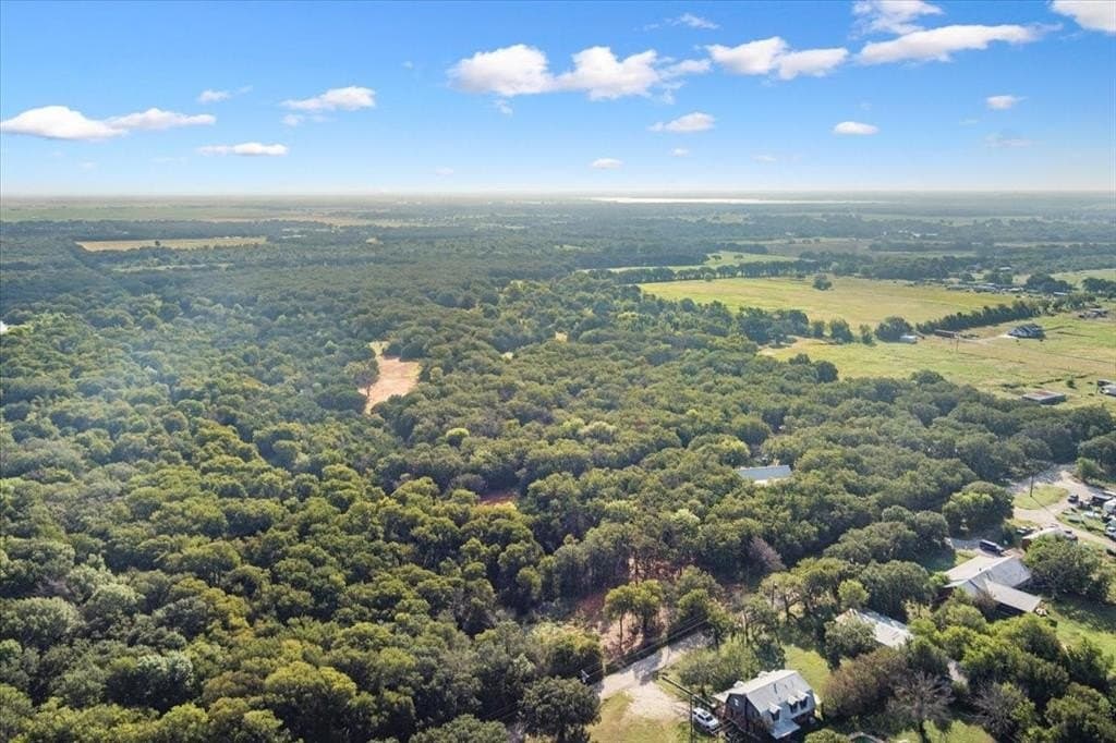 16.36 acres in McLennan County