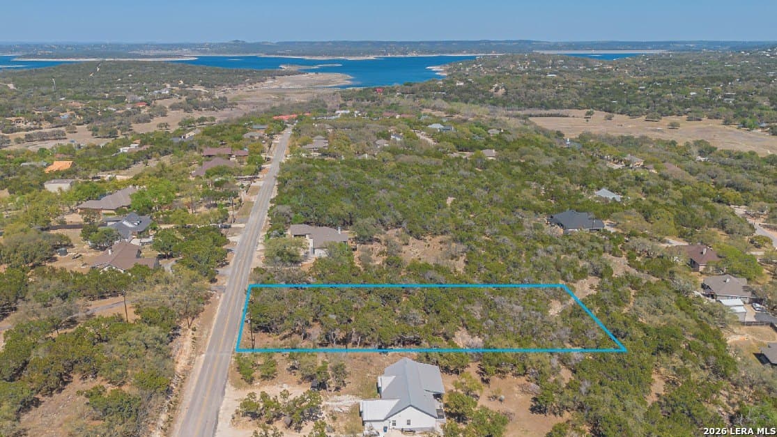 1.26 acres in Comal County - photo 2