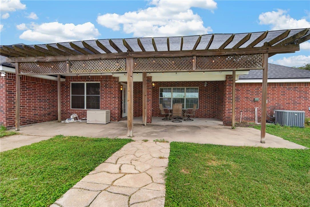 45,072 acres in Kleberg County - photo 34