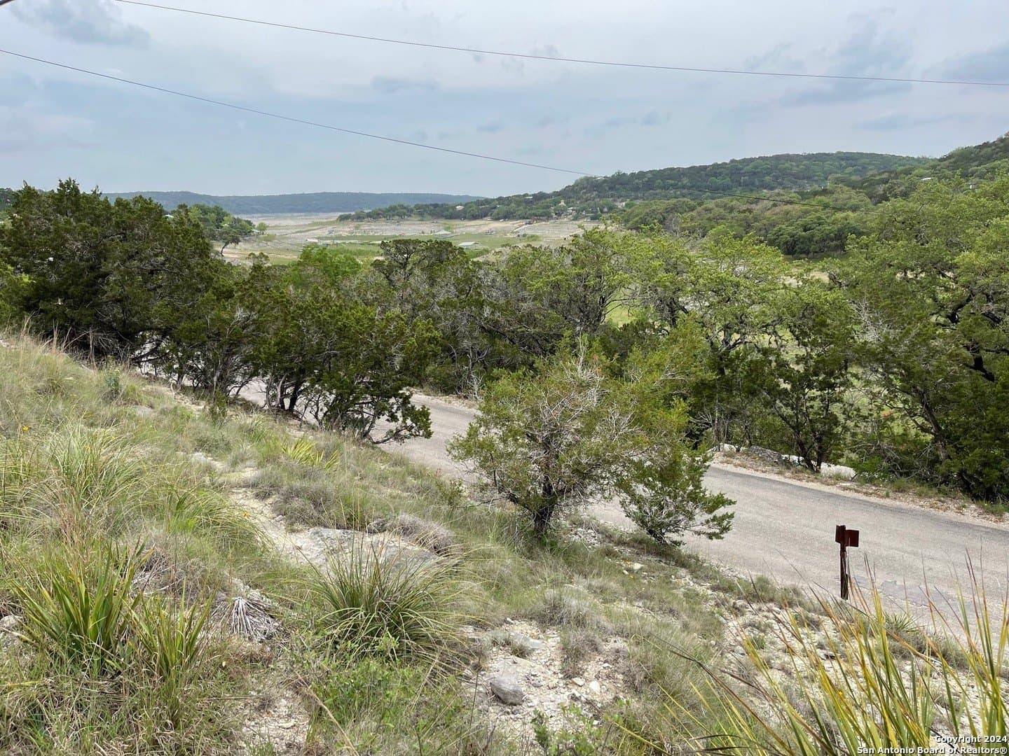 1.22 acres in Bandera County - photo 13