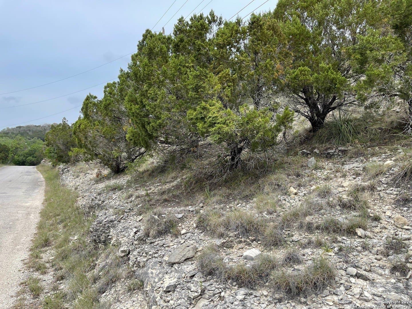 1.22 acres in Bandera County - photo 10