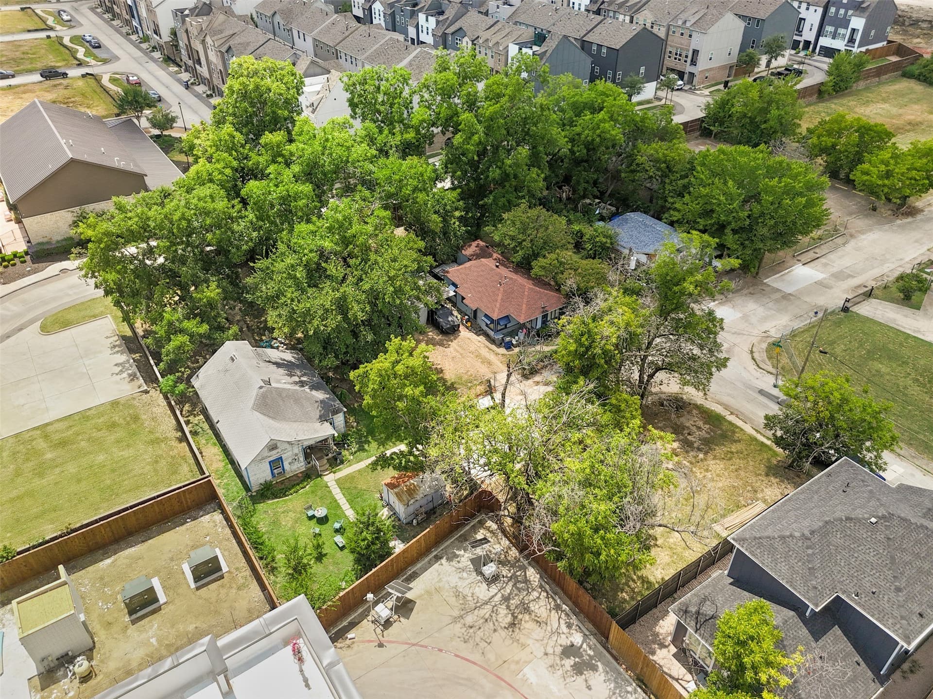 0.1 acres in Dallas County gallery image 4