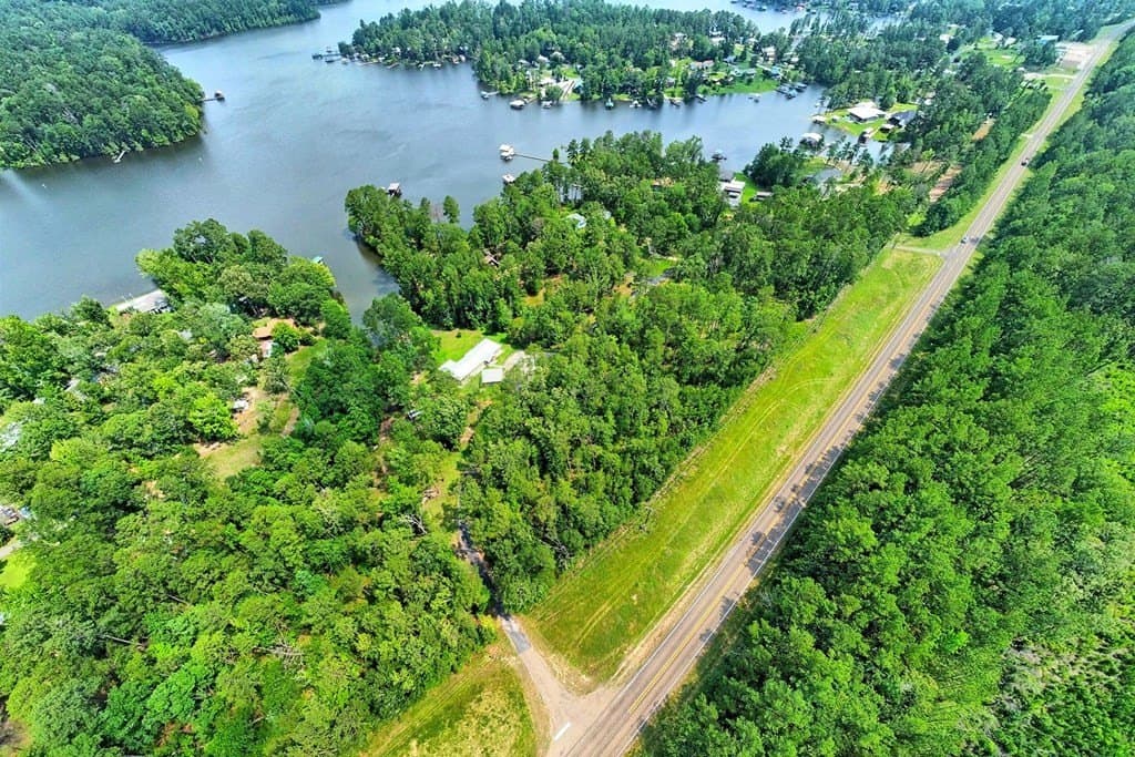 0.79 acres in Texas County gallery image 4