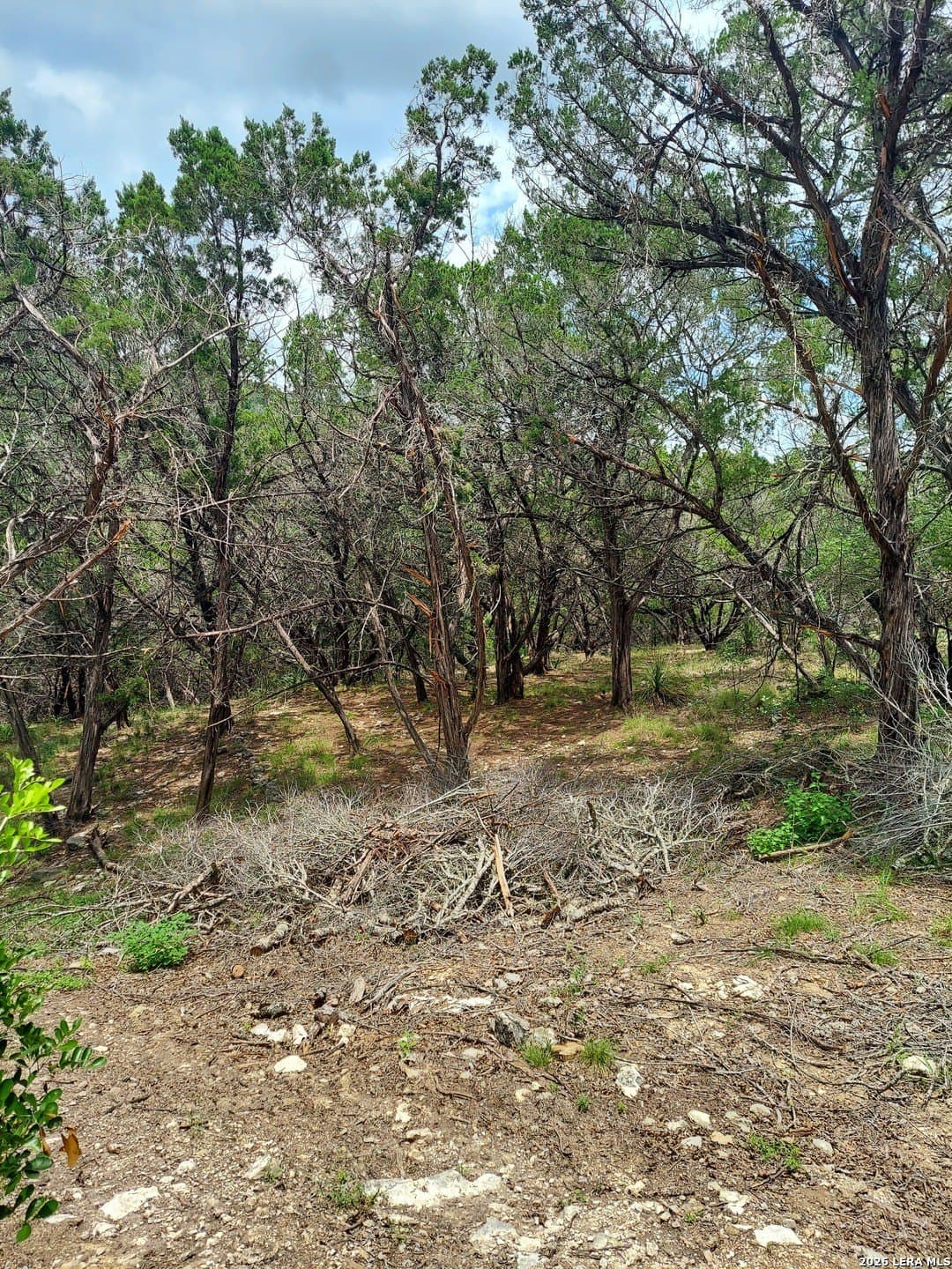 0.93 acres in Bandera County