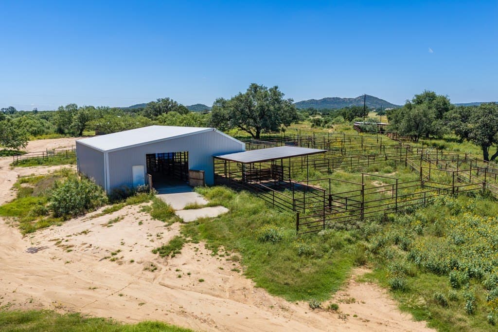 116 acres in Llano County - photo 32