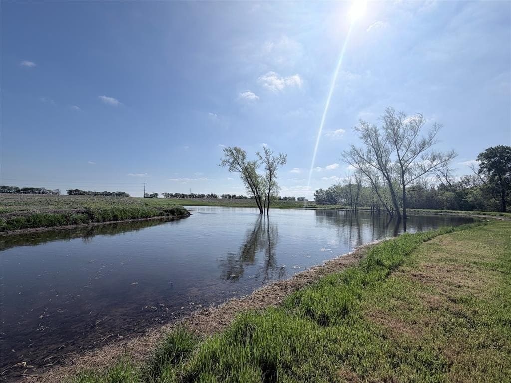 13.2 acres in Hill County gallery image 2