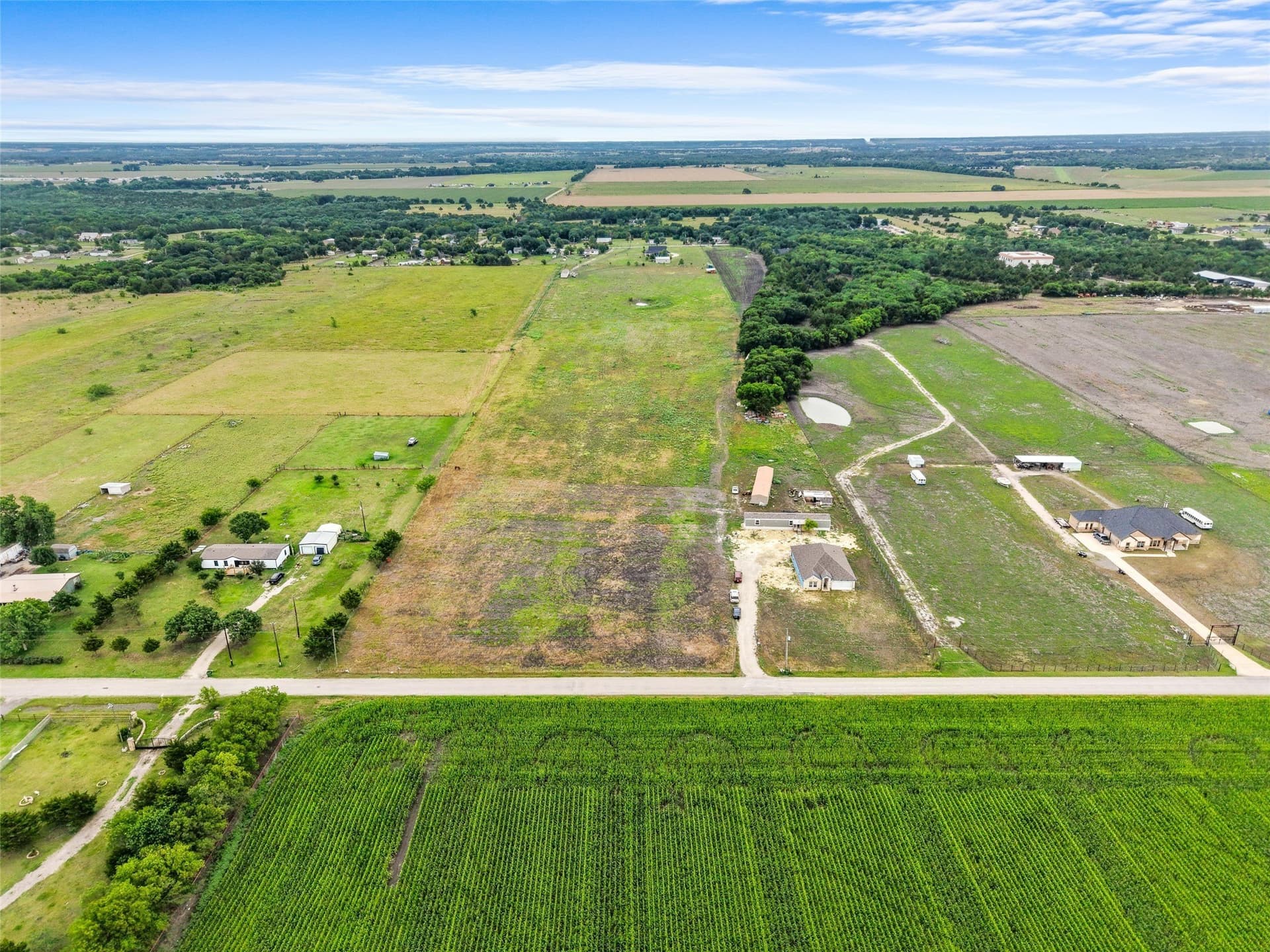 10 acres in Ellis County - photo 3