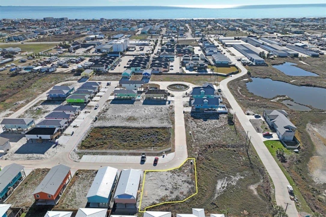 0.16 acres in Nueces County - photo 10