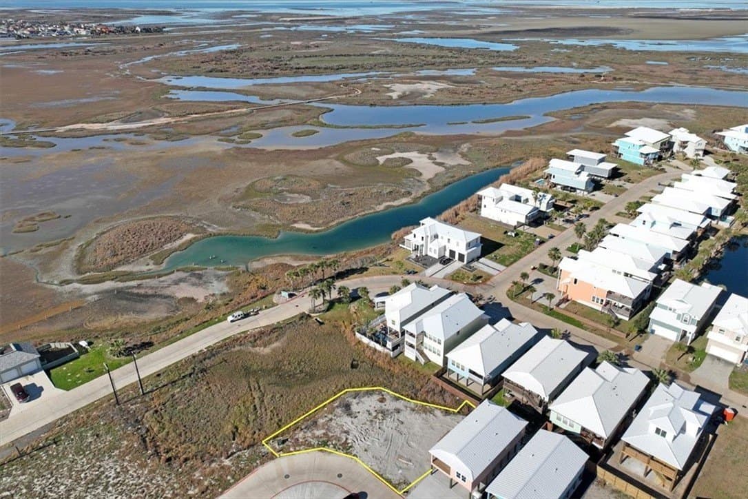 0.16 acres in Nueces County - photo 11