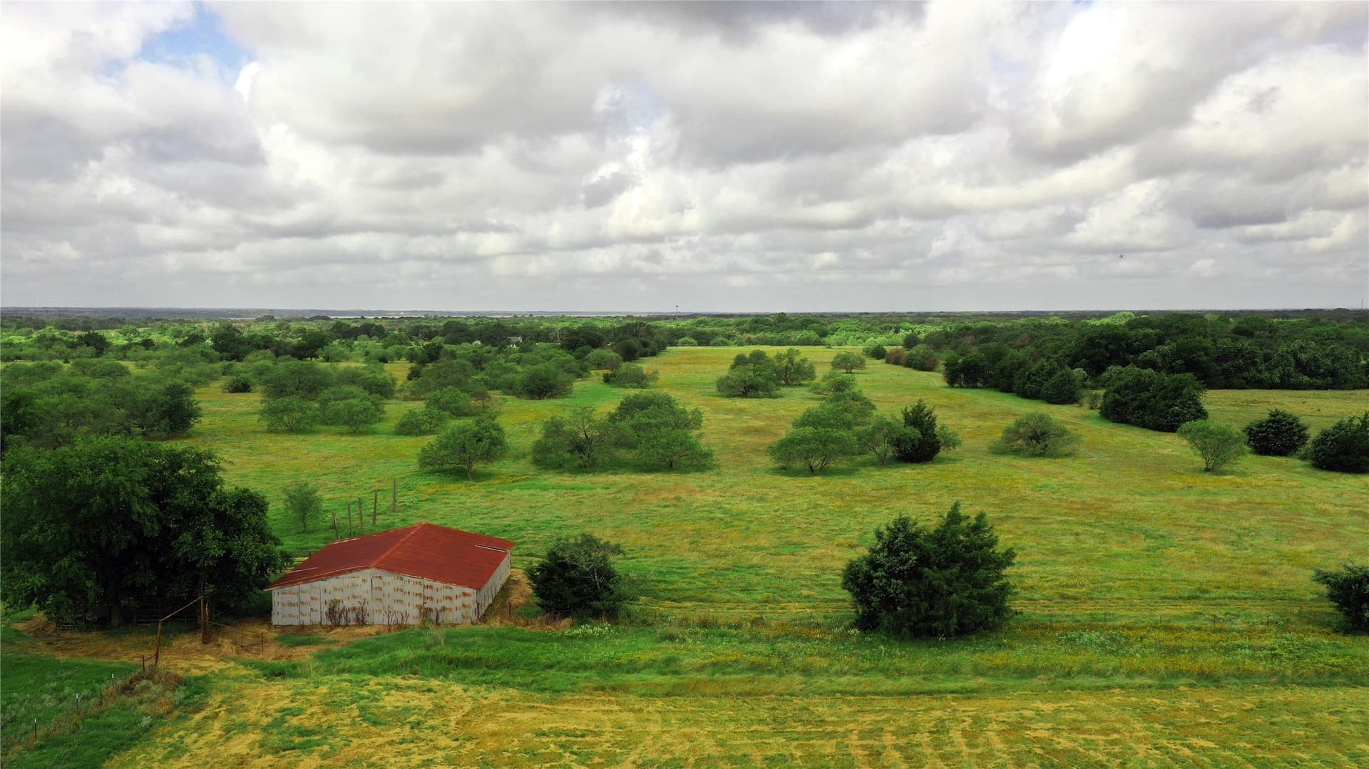 56 acres in Navarro County