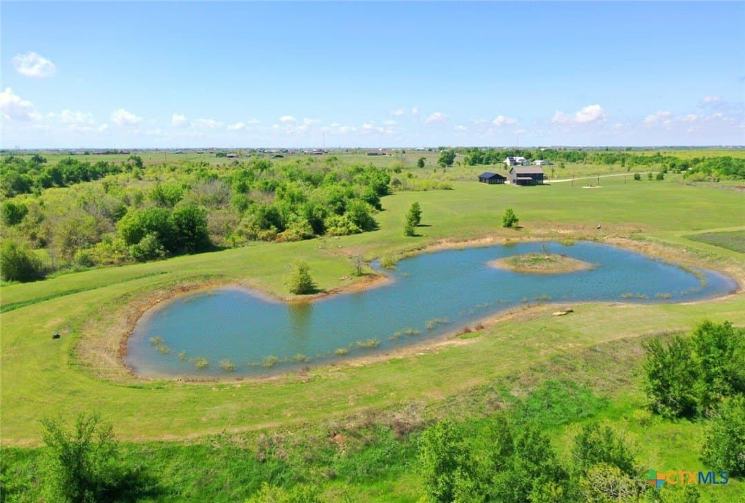 51.04 acres in Bastrop County - photo 2