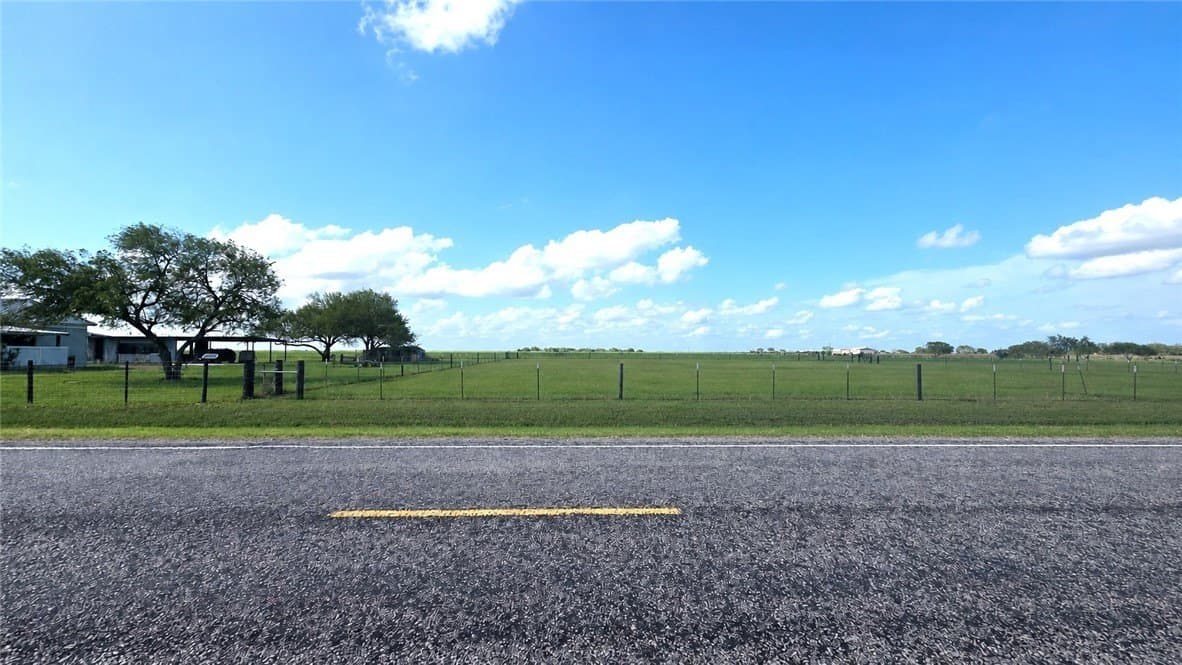 1.33 acres in Nueces County - photo 7