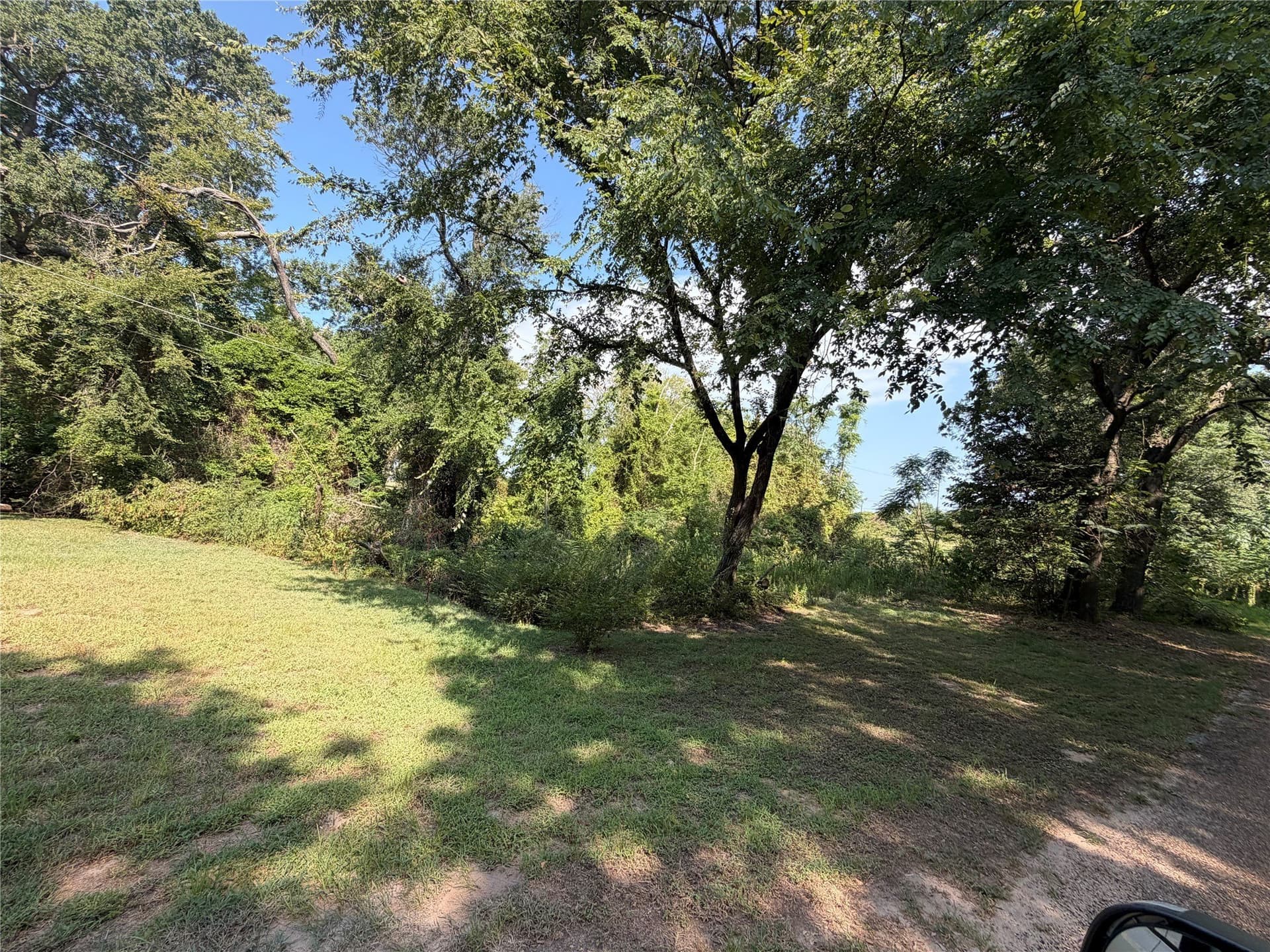 0.16 acres in Henderson County - photo 2